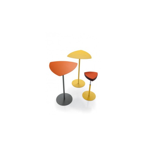 Masa uz comercial Kastel, Kensho tables